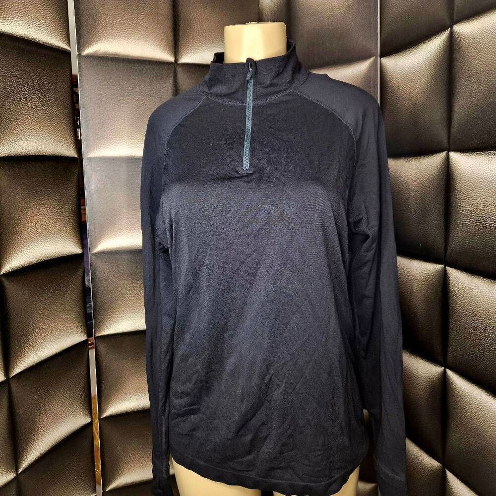 Fabletics 1/4 pullover training day - Picture 8 of 8
